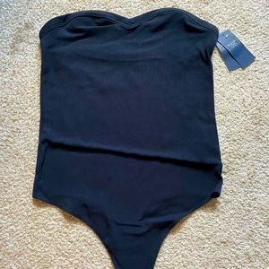 Abercrombie & Fitch Strapless black ribbed body suit